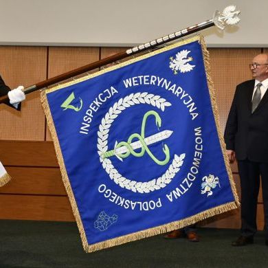 Od lewej: lek. wet. Krzysztof Tomkiel, lek. wet. Sławomir Mioduszewski