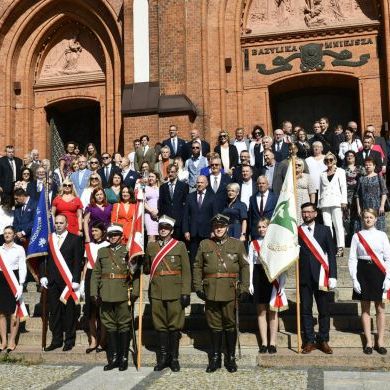 Przyjęcie Sztandaru przez Inspekcję Weterynaryjną Województwa Podlaskiego [