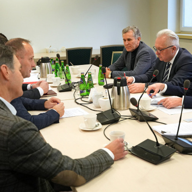 Spotkanie Sekretarza stanu Jacka Czerniaka z przedstawicielami Krajowej Rady Drobiarstwa (fot. MRiRW)